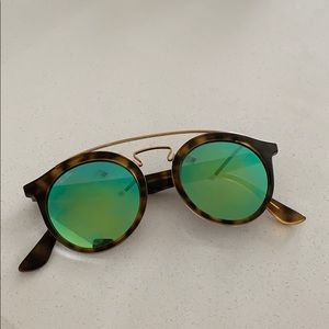 ‼️FLASH SALE‼️ RARE ray bans!!!